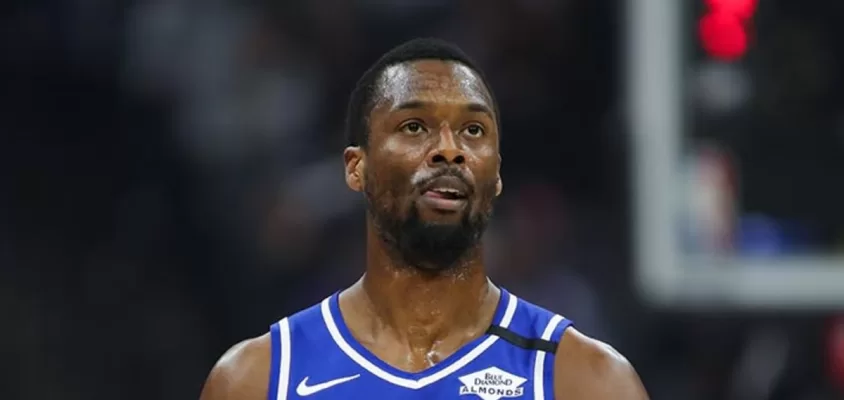 Harrison Barnes renova com os Kings