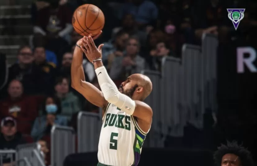 Jevon Carter declina player option de US$ 2,2 milhões