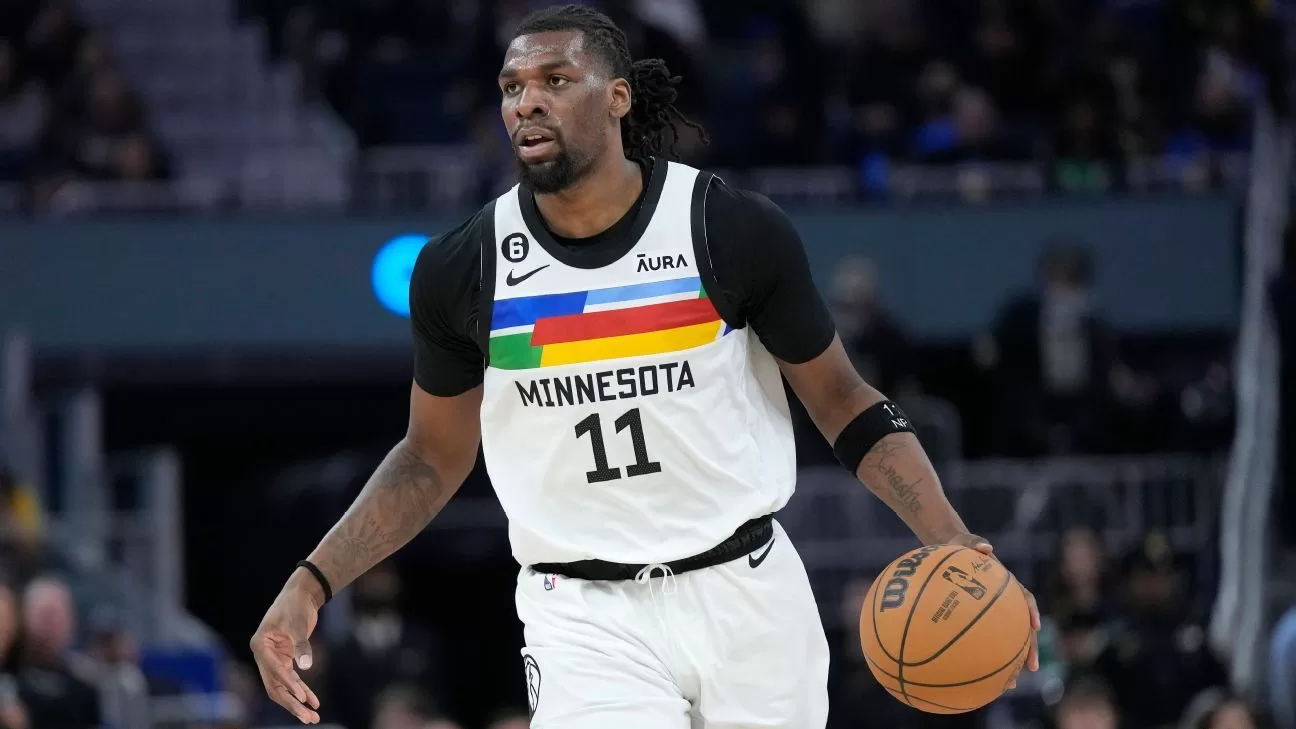 Naz Reid renova com os Timberwolves