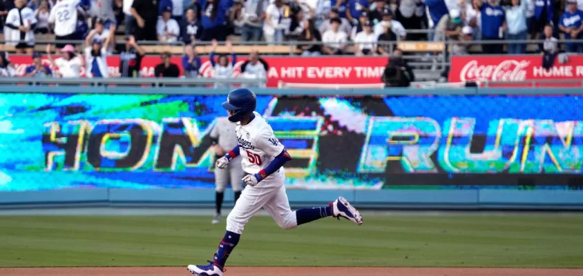 Mookie Betts comanda vitória dos Dodgers contra Yankees