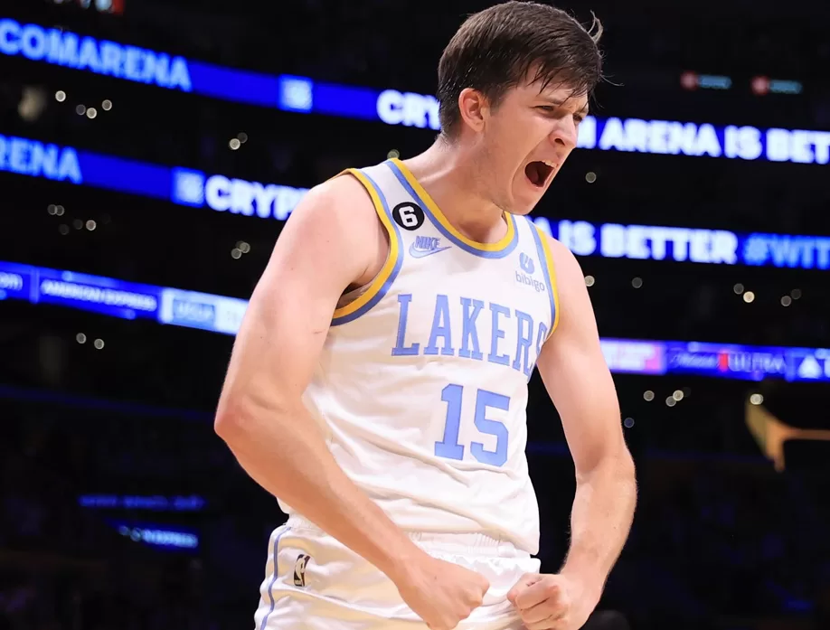 Austin Reaves renova com os Lakers