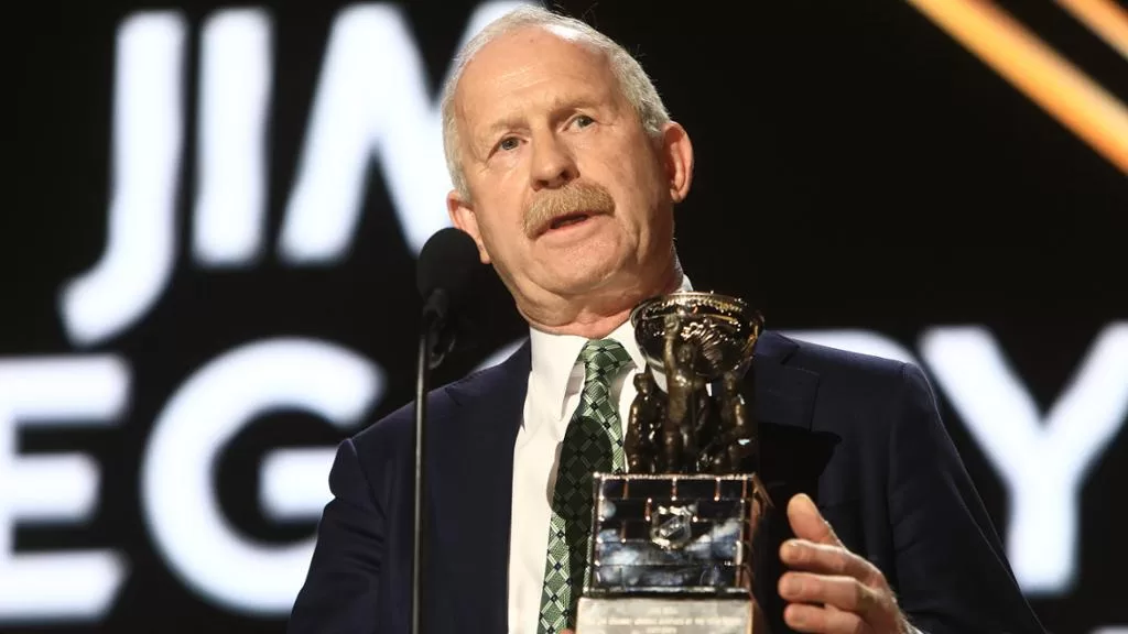 Jim Nill assina novo acordo e segue como GM do Dallas Stars