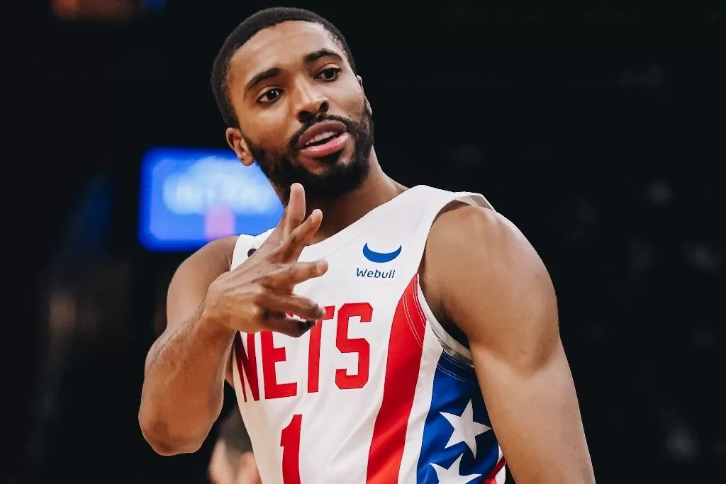 Mikal Bridges em partida pelos Nets