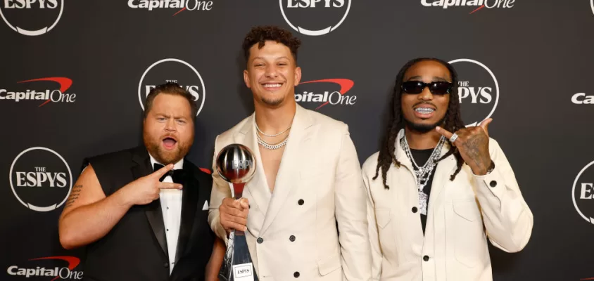 HOLLYWOOD, CALIFORNIA - JULY 12: (L-R) Paul Walter Hauser, Patrick Mahomes, winner of Best Athlete, Men's Sports, and Quavo attend The 2023 ESPY Awards at Dolby Theatre on July 12, 2023 in Hollywood, California.