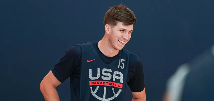 Austin Reaves com o Team USA