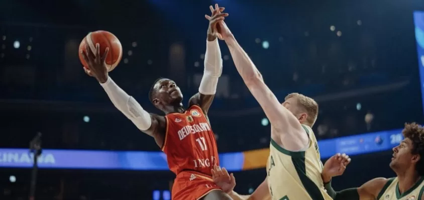 Schroder é o líder da Alemanha na Copa do Mundo