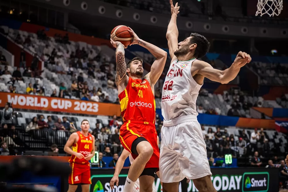 Juancho Hernangomez lidera Espanha em vitória sobre o Irã na Copa do Mundo