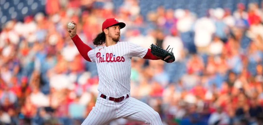 Michael Lorenzen arremessando durante seu no-hitter no jogo entre Philadelphia Phillies e Washington Nationals