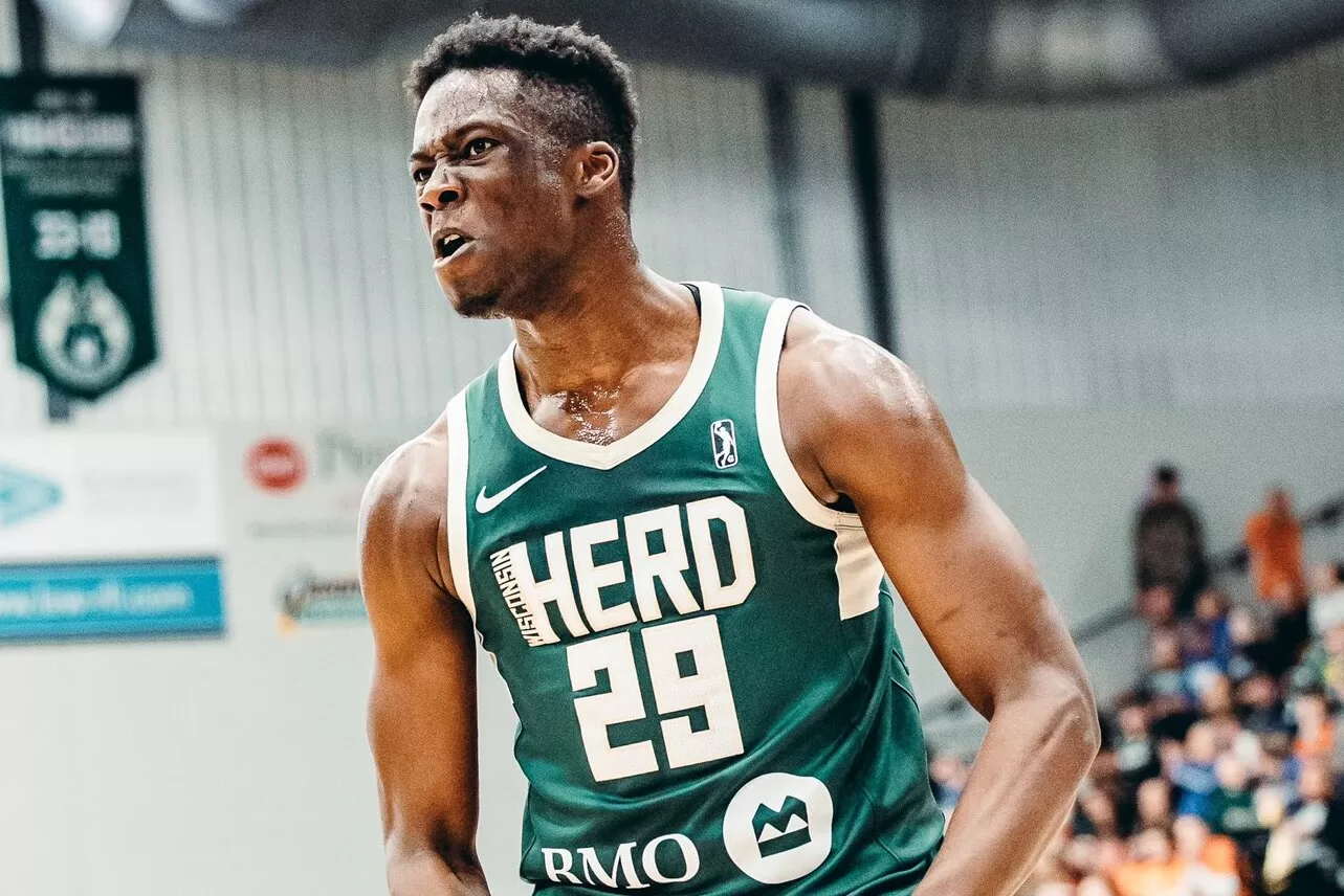 Alex Antetokounmpo em ação pelo Wisconsin Herd