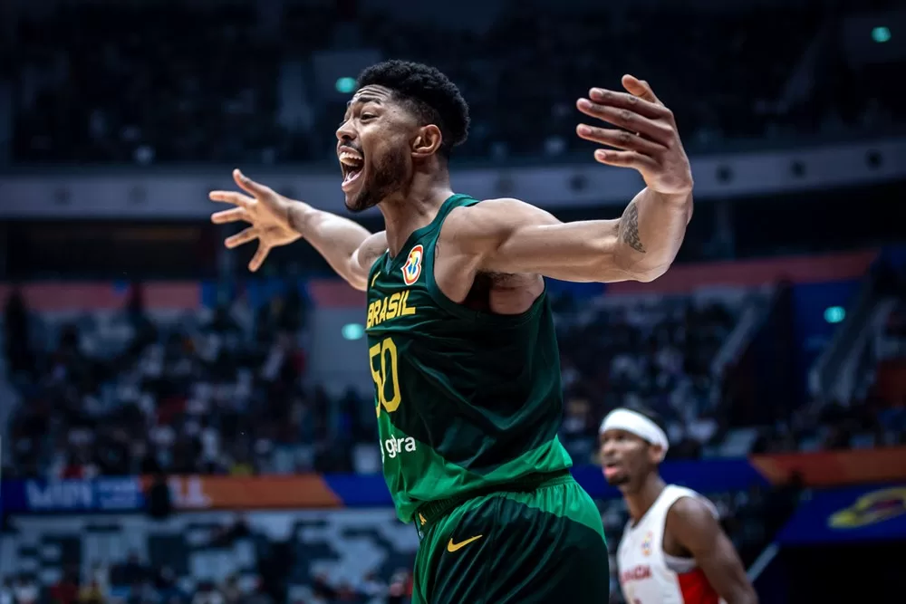 Caboclo em vitória do Brasil sobre o Canadá na Copa do Mundo 2023