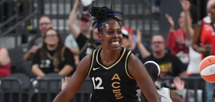 Chelsea Gray lidera Aces contra o Sky