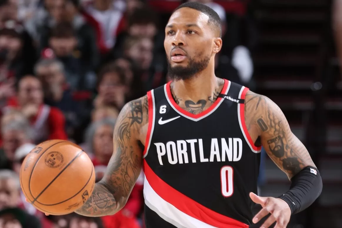 Lillard em ação pelos Blazers em 2023