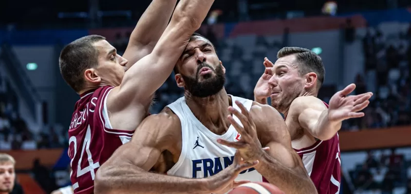 Rudy Gobert teve dificuldades durante a Copa do Mundo 2023