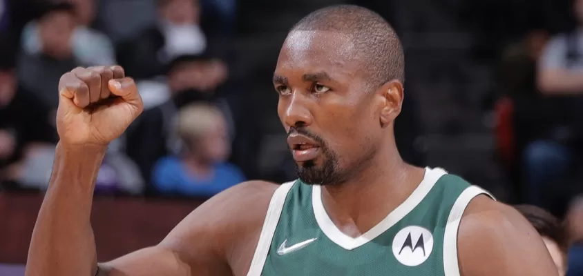 Serge Ibaka assina com o Bayern