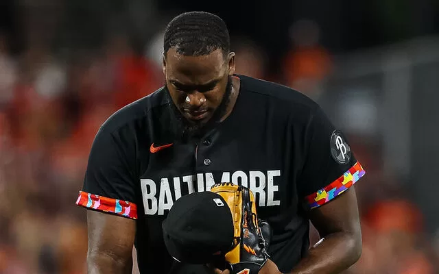 Félix Bautista, dos Orioles, passará por cirurgia Tommy John