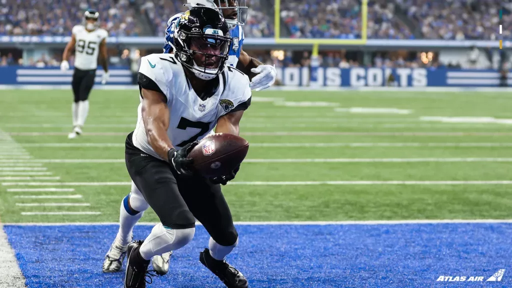 Zay Jones wide receiver Jacksonville Jaguars Indianapolis Colts Jacksonville Jaguars NFL 2023 semana 1