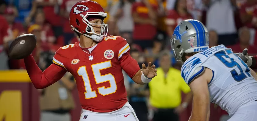 Kansas City Chiefs QB Patrick Mahomes and Detroit Lions edge rusher Aidan Hutchinson - NFL Power Ranking 2023