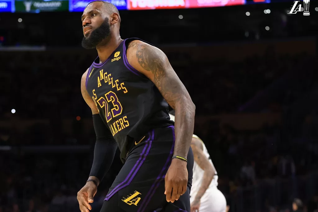 LeBron James - Los Angeles Lakers