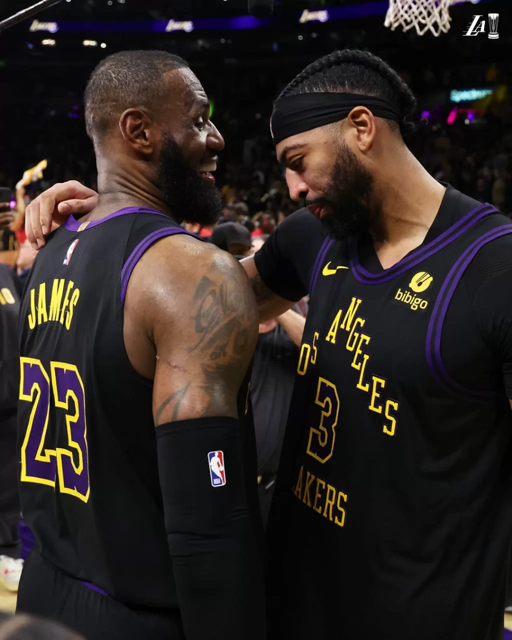 LeBron James e Anthony Davis