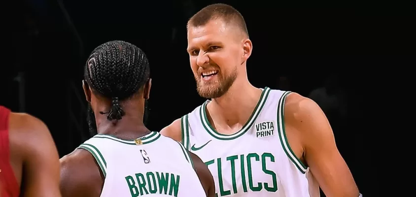 Jaylen Brown, Kristaps Porzingis - Boston Celtics