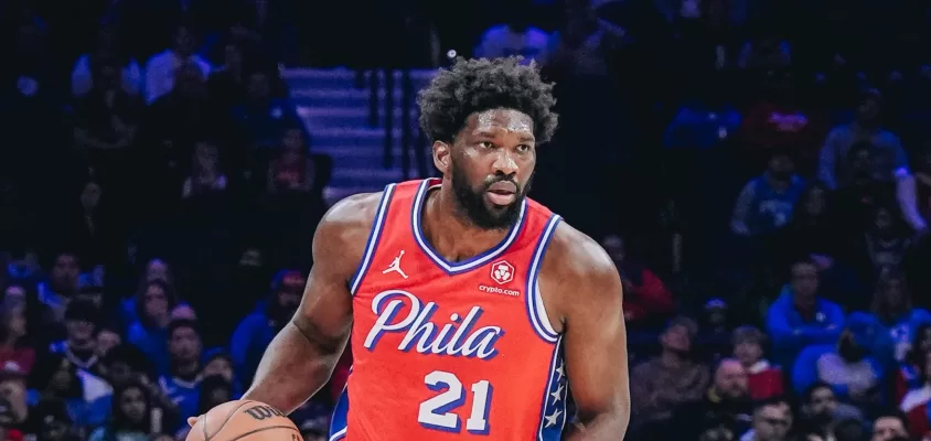 Embiid brilha, iguala recorde de Barkley e Sixers vencem Hawks