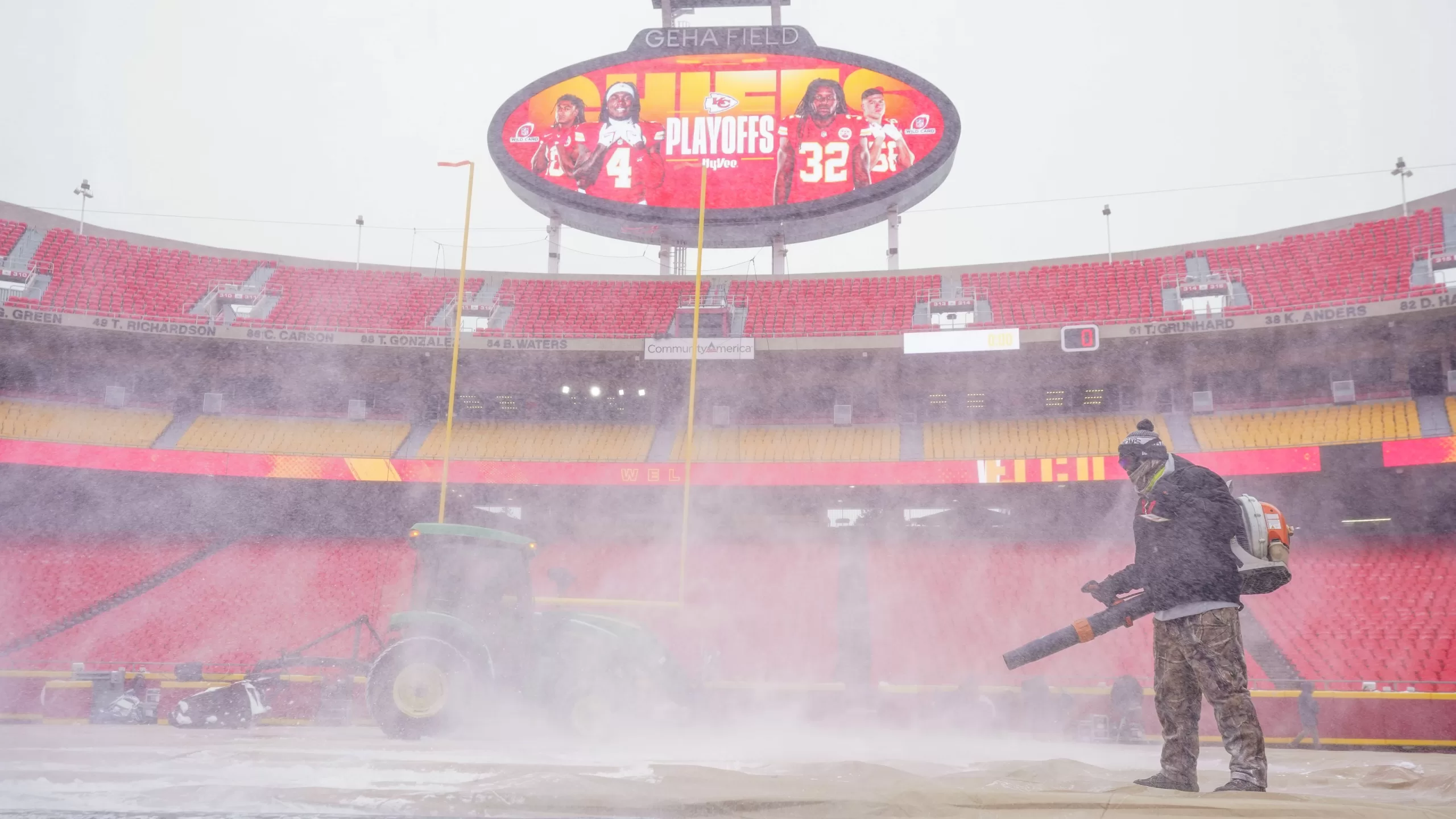 GEHA Field at Arrowhead Stadium - Kansas City Chiefs vs Miami Dolphins - Playoffs NFL Wild Card