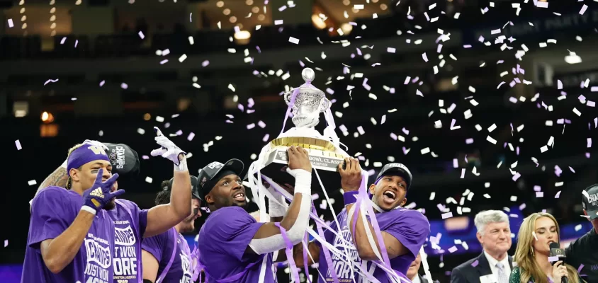 Washington Huskies vencem Sugar Bowl e disputarão final do College Football Playoff