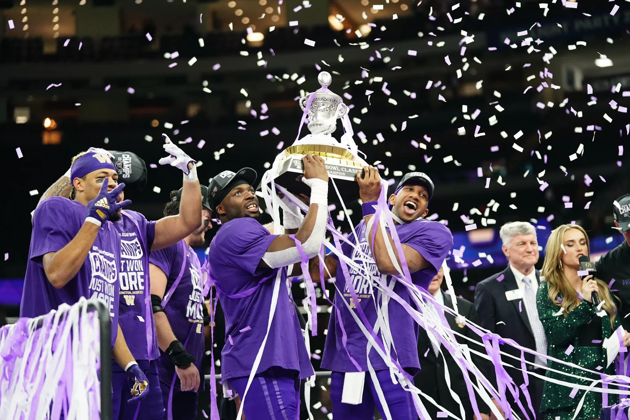 Washington Huskies vencem Sugar Bowl e disputarão final do College Football Playoff