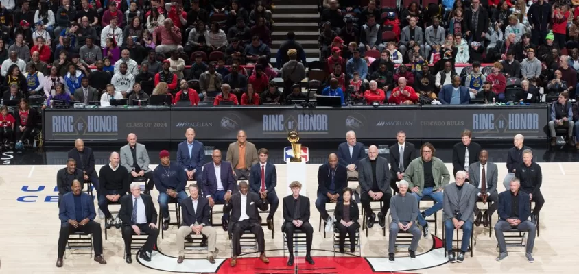 Chicago Bulls - United Center - Ring of Honor