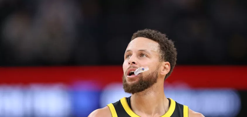 MEMPHIS, TENNESSEE - JANUARY 15: Stephen Curry #30 of the Golden State Warriors looks on during the game against the Memphis Grizzlies at FedExForum on January 15, 2024 in Memphis, Tennessee.