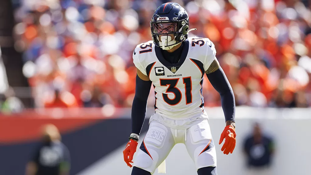 Justin Simmons é dispensado pelo Denver Broncos