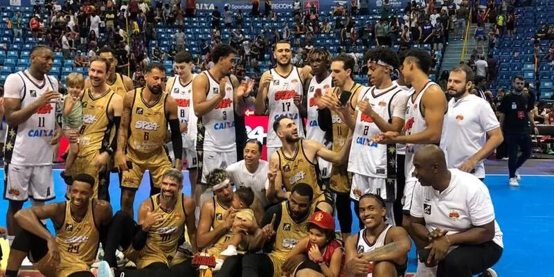 Times André Góes e Márcio - Jogo das Celebridades 2024 do NBB