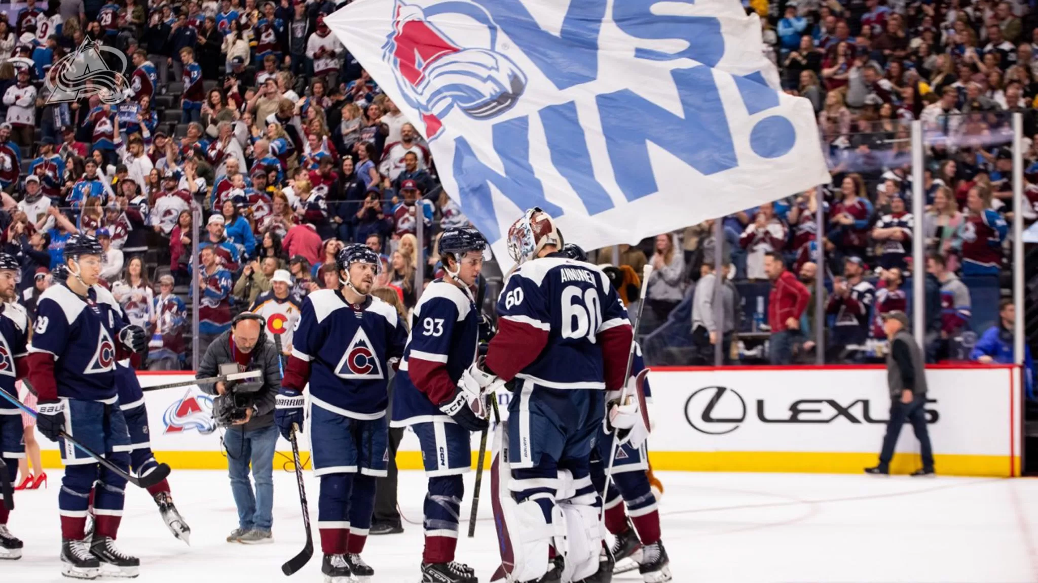 Avalanche vence Predators e garante vaga nos playoffs da NHL