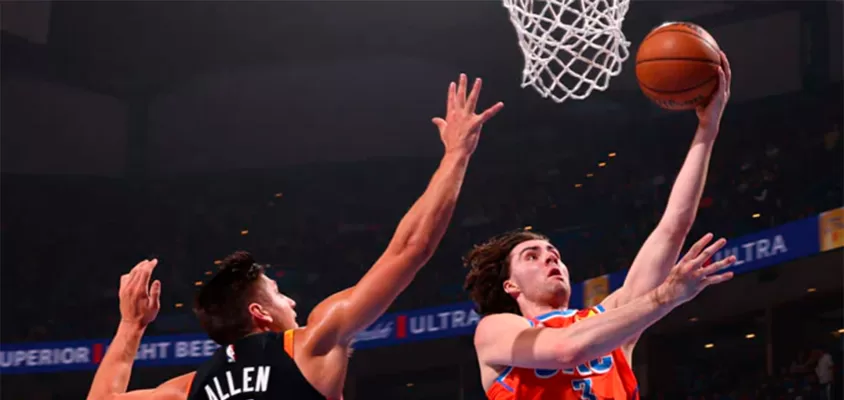 Oklahoma City Thunder conta com bom jogo coletivo dos titulares e derrota Phoenix Suns