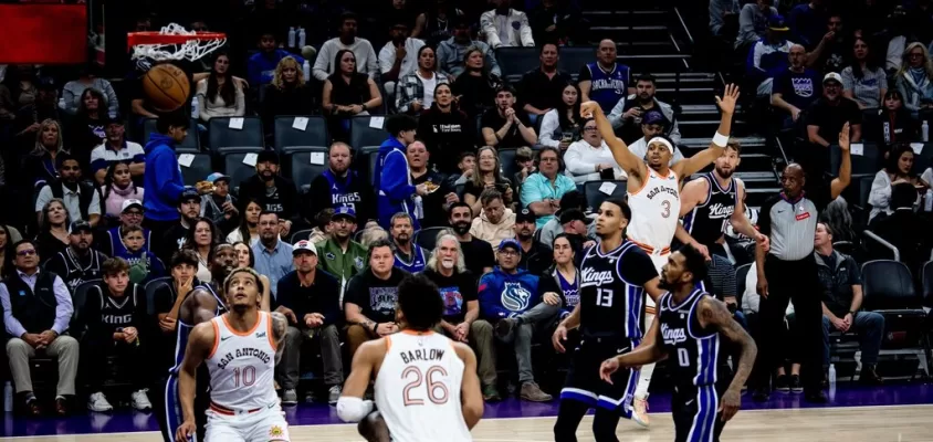 San Antonio Spurs @ Sacramento Kings