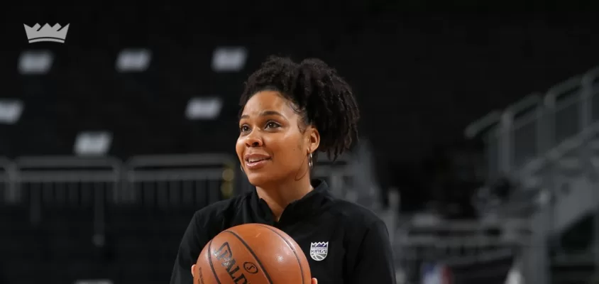 Lindsey Harding (Foto: Reprodução X / Sacramento Kings)