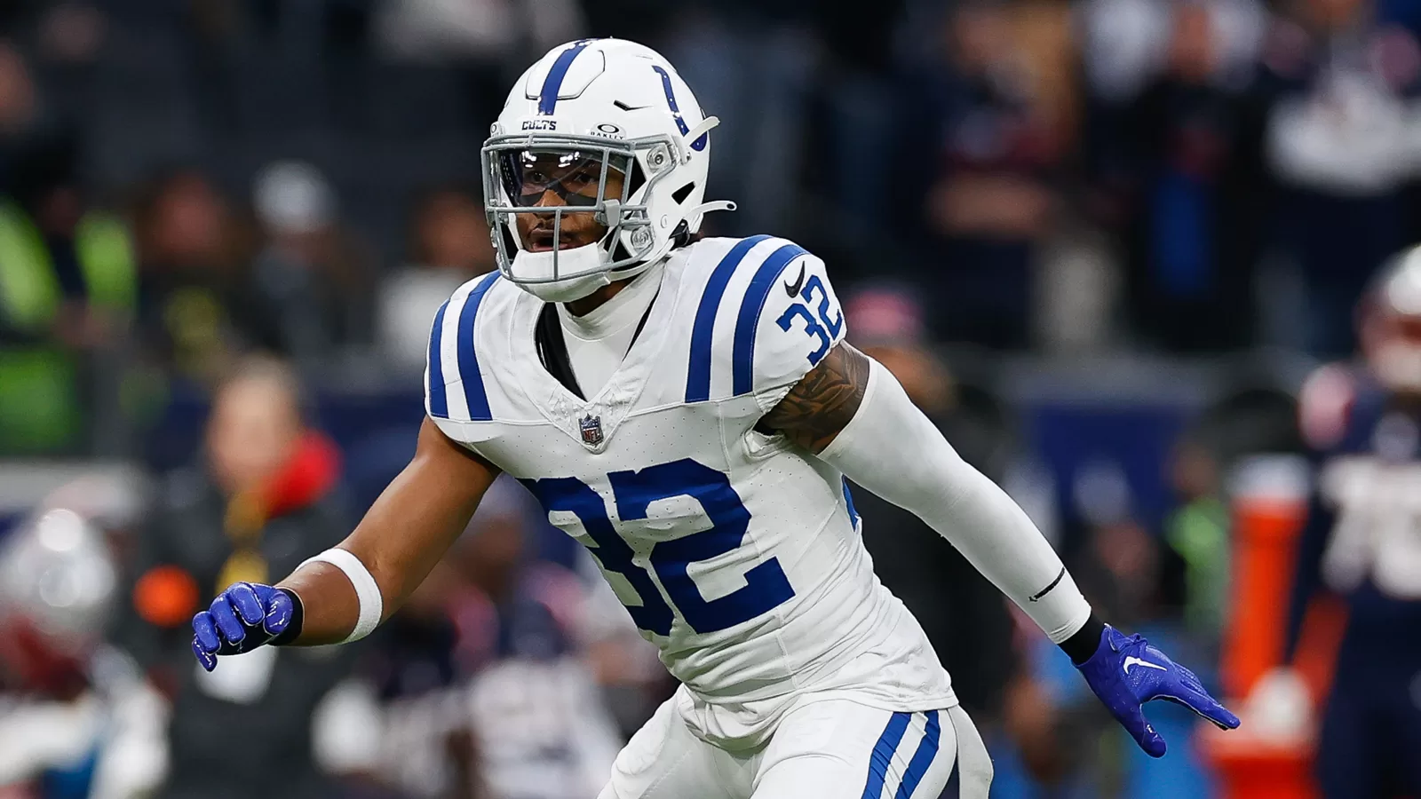 Indianapolis Colts renova com Julian Blackmon por um ano