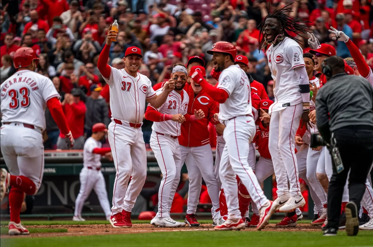 Cincinnati Reds comemorando uma vitória