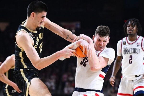 Zach Edey, Donovan Clingan - UConn x Purdue