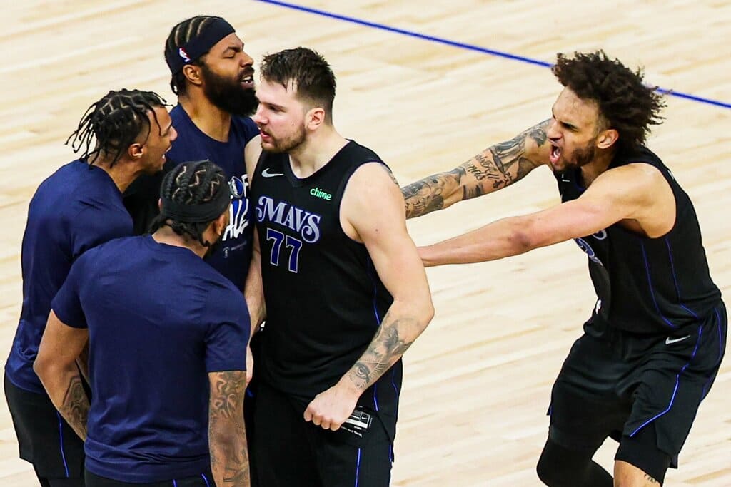 Luka Doncic - Dallas Mavericks @ Minnesota Timberwolves