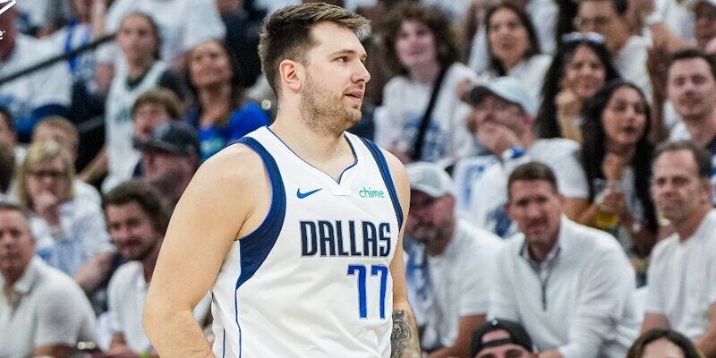 Luka Doncic - Dallas Mavericks @ Minnesota Timberwolves