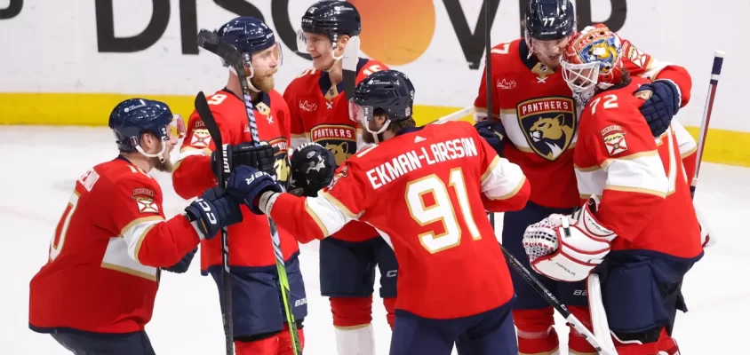 Panthers vencem Rangers e se garantem na final da Stanley Cup