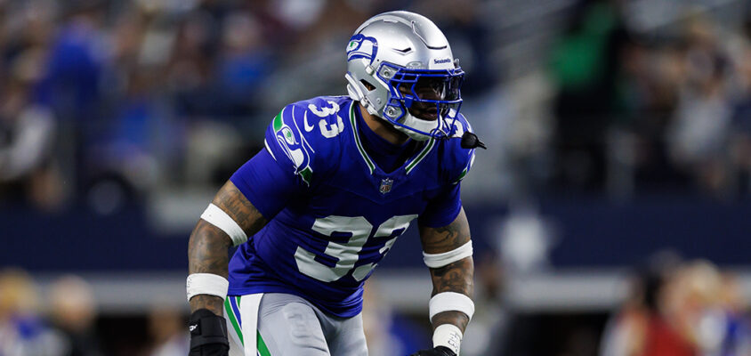 Tennessee Titans sign former Seahawks safety Jamal Adams