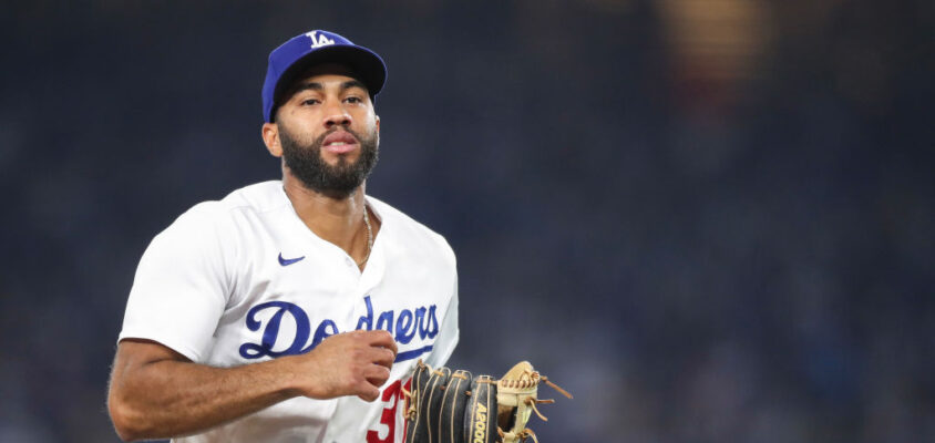 LOS ANGELES, CALIFORNIA - SEPTEMBER 22: Amed Rosario #31 of the Los Angeles Dodgers exits the field after the eighth inning against the San Francisco Giants at Dodger Stadium on September 22, 2023 in Los Angeles, California