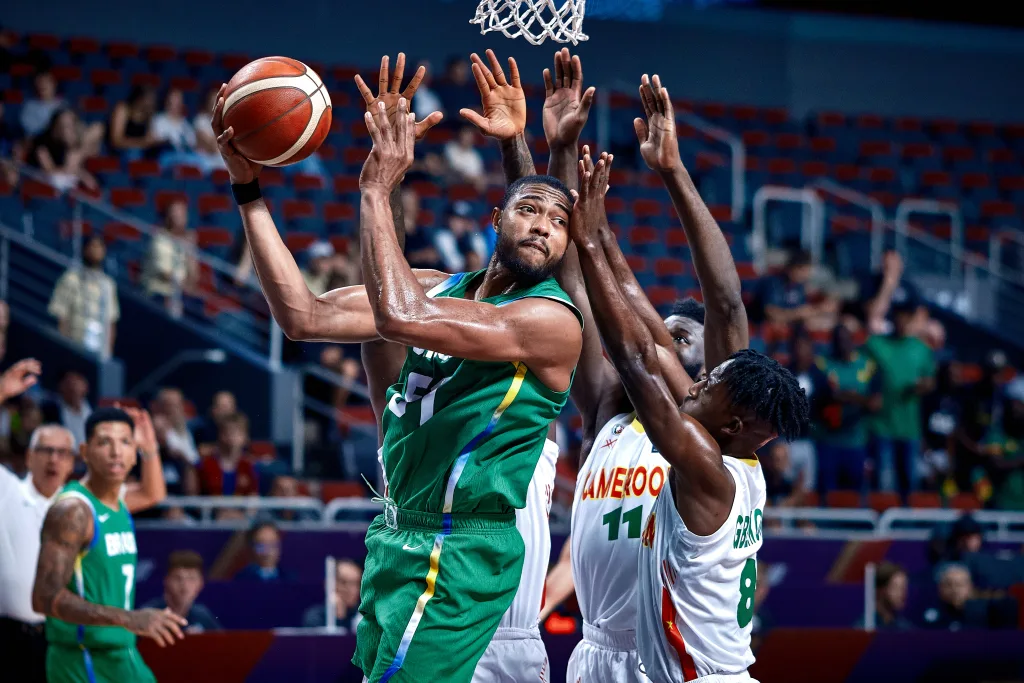 Bruno Caboclo - Brasil