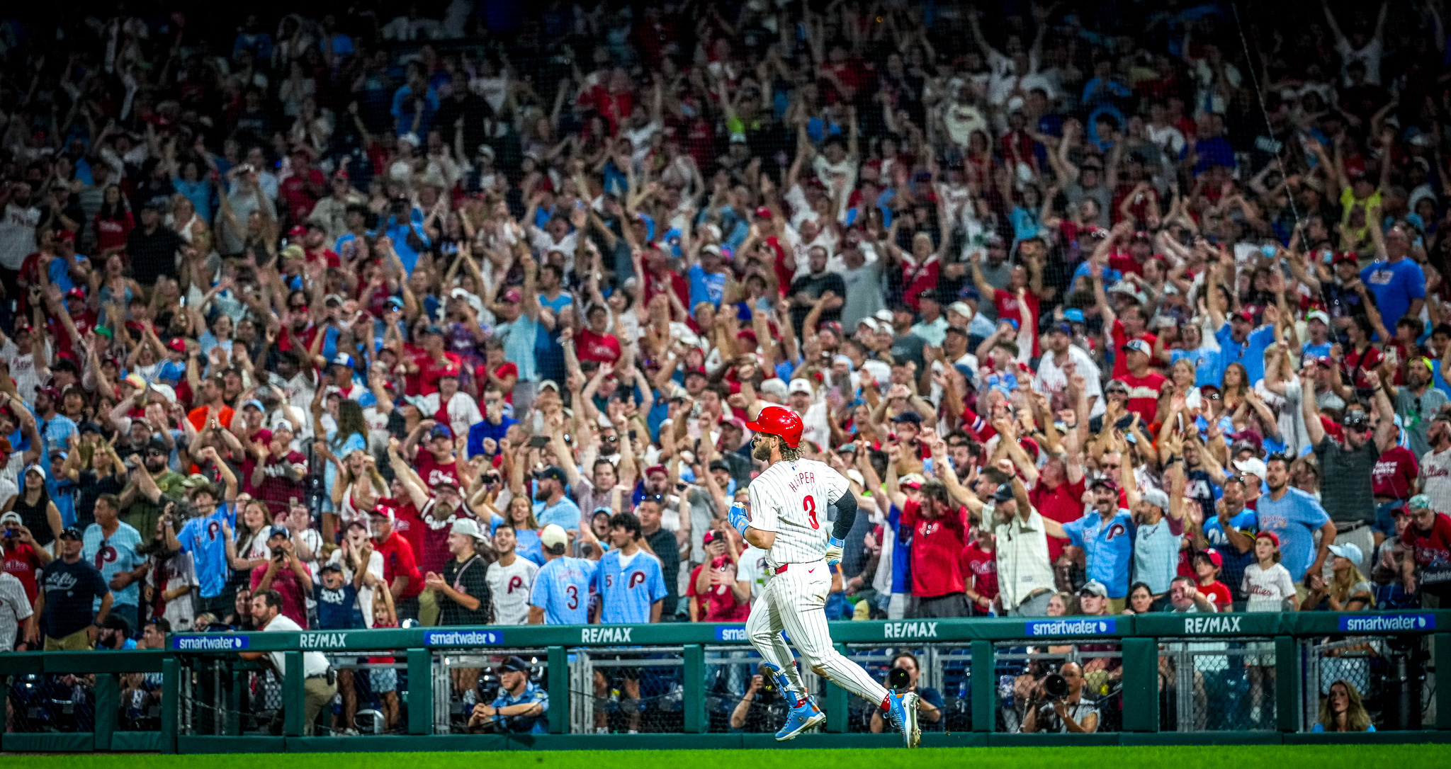 Bryce Harper - Philadelphia Phillies x Houston Astros