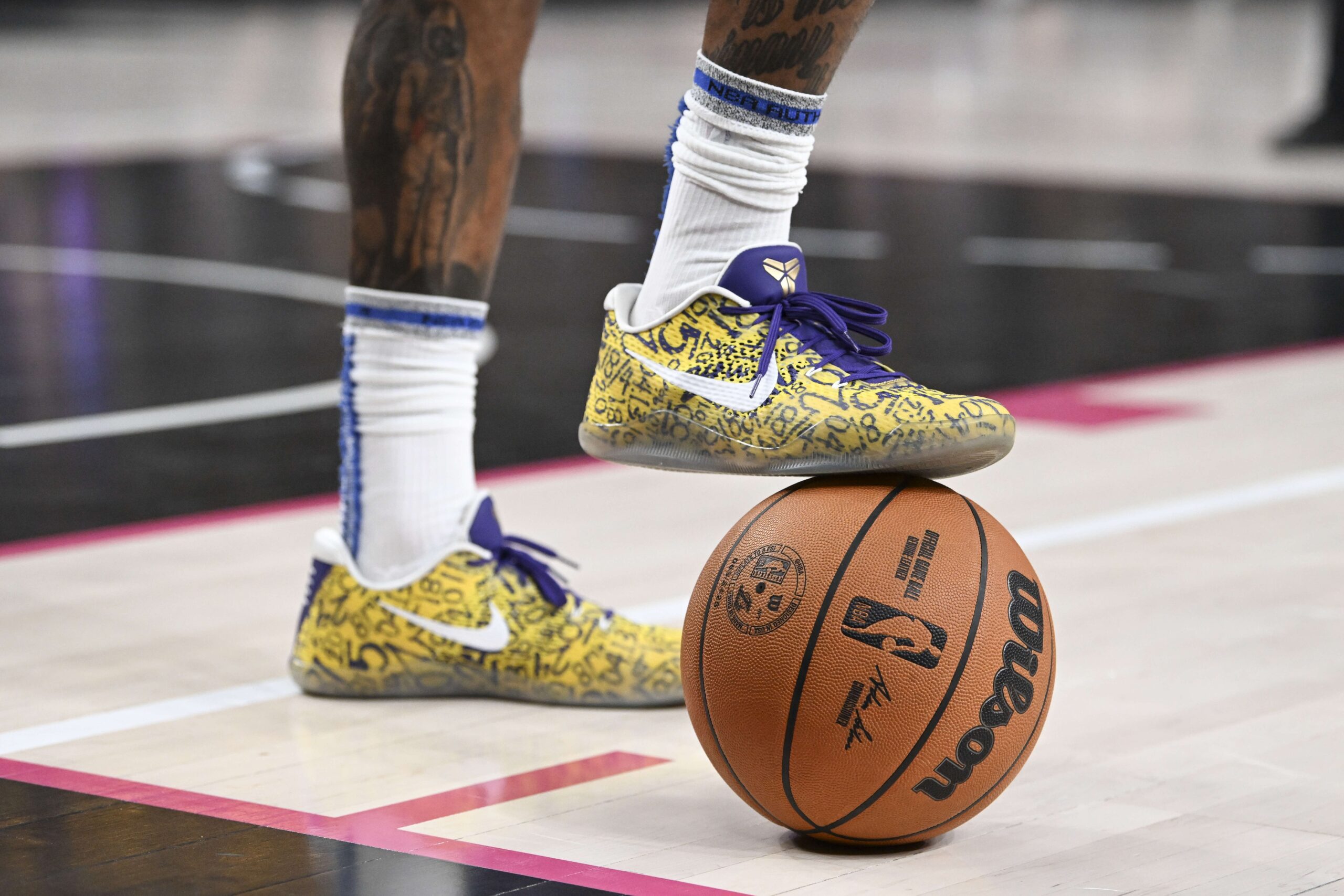 Oct 15, 2024; Las Vegas, Nevada, USA; Golden State Warriors guard Gary Payton II (0) wears Nike shoes against the Los Angeles Lakers in the fourth quarter during a preseason game at T-Mobile Arena. Mandatory Credit: Candice Ward-Imagn Images