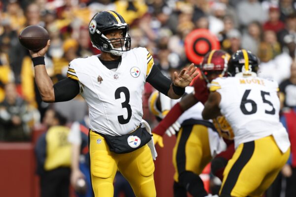 Nov 10, 2024; Landover, Maryland, USA; Pittsburgh Steelers quarterback Russell Wilson (3) passes the ball against the Washington Commanders during the first half at Northwest Stadium.